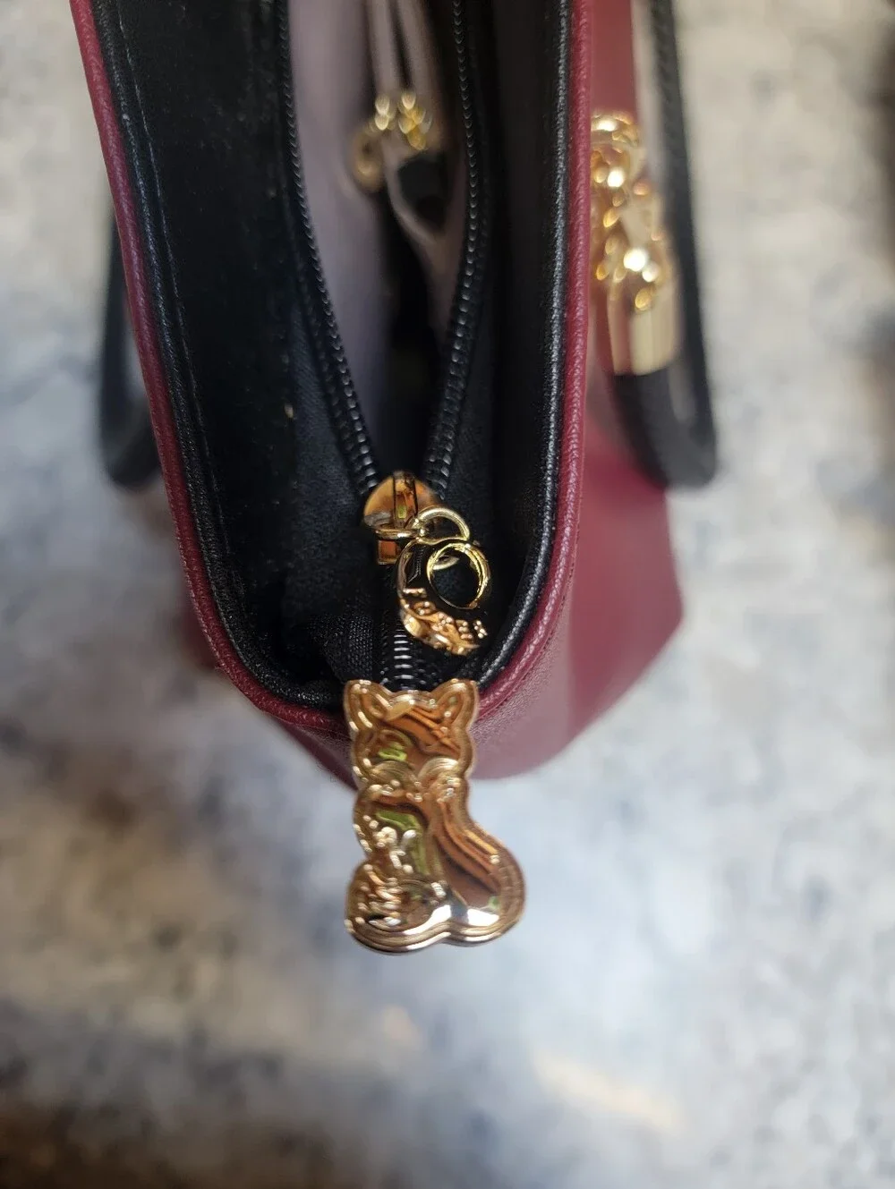 FOXER Handbag 🦊
